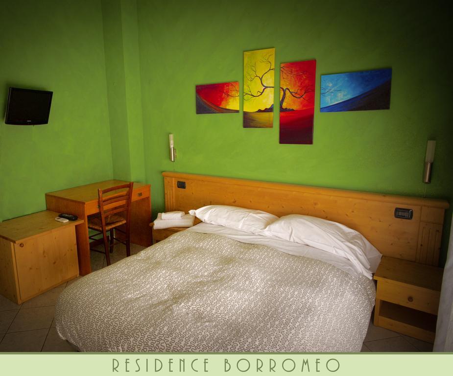Borromeo Residenze Service S.A.S Peschiera Borromeo Exterior photo