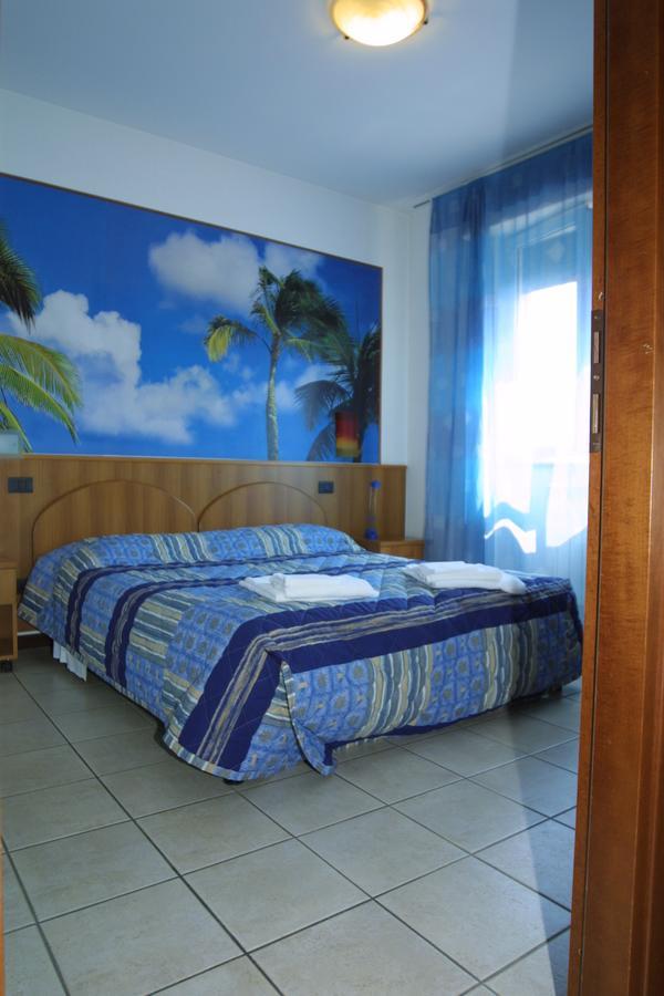 Borromeo Residenze Service S.A.S Peschiera Borromeo Exterior photo