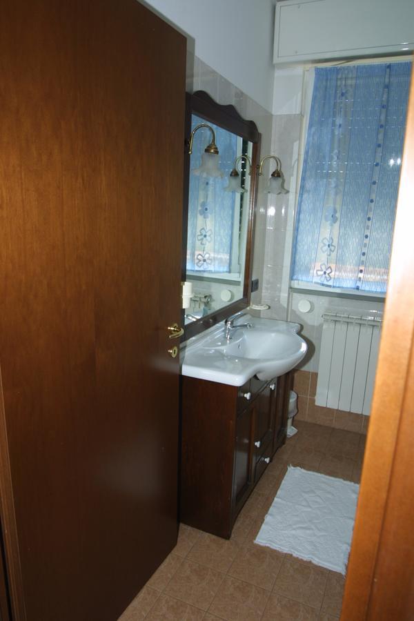 Borromeo Residenze Service S.A.S Peschiera Borromeo Exterior photo
